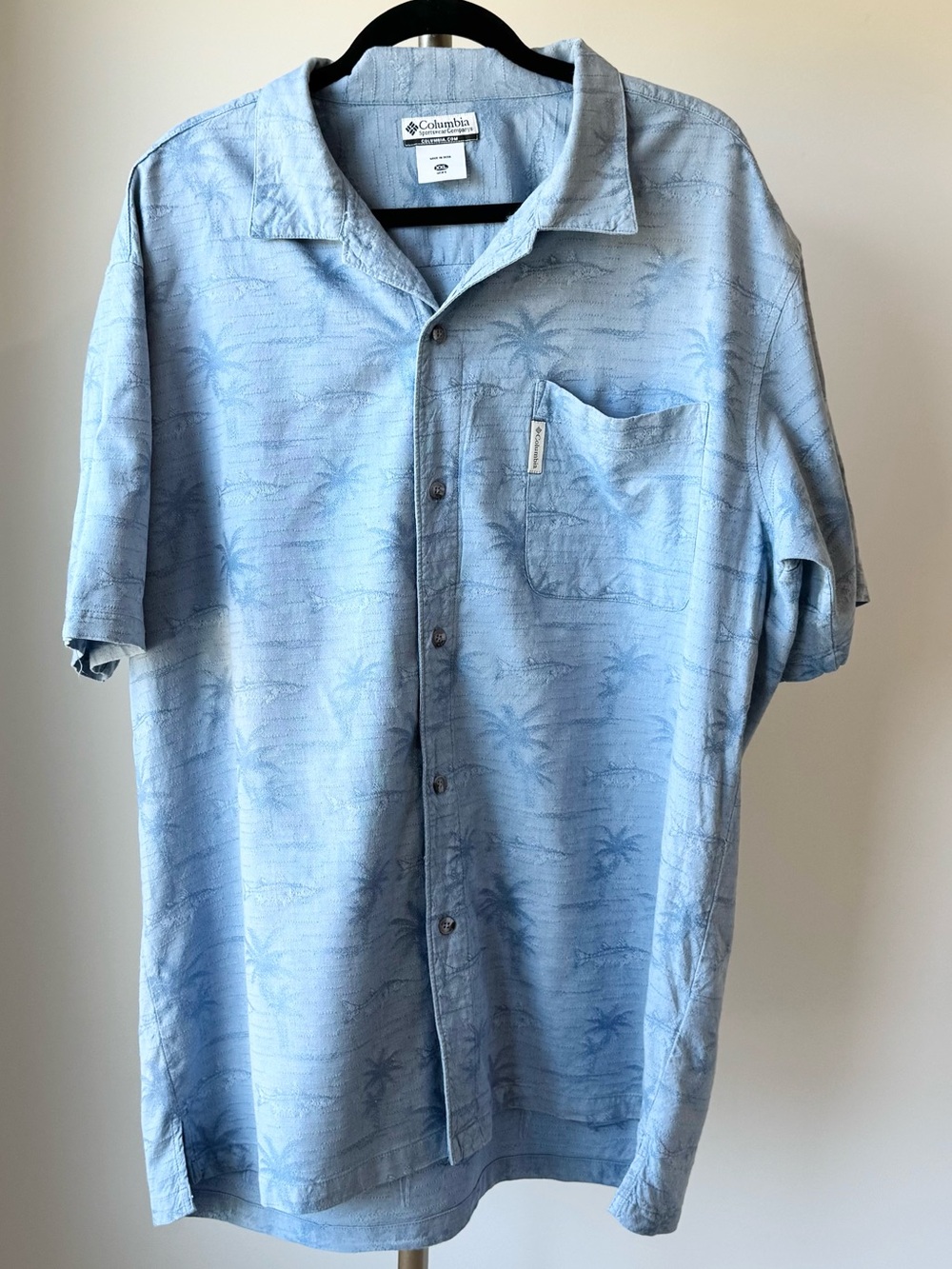Columbia Men’s XXL Blue Tropical Palm Tree Button Front Shirt Hawaiian Fish